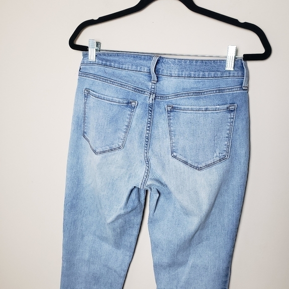 OLD NAVY Light Wash Rockstar Jeans - Picture 9 of 11